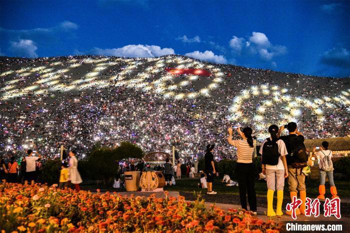 VR大空间升级：影视文旅产业发展的新契机