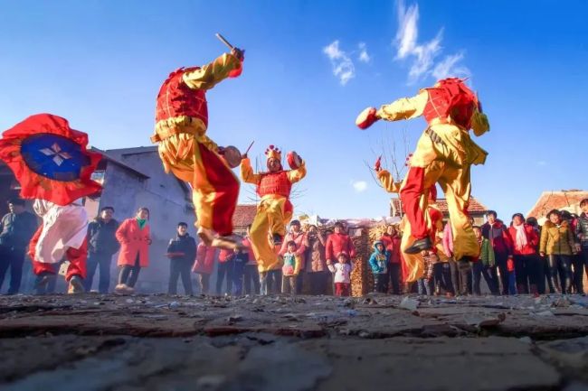 喜爱民俗体验的看过来——济南商河非遗秧歌汇演+温泉亲子旅游让你的秋冬周末不乏味(图2)