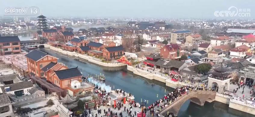 春节假期全国旅游市场火爆 亲子经济点燃消费新活力(图1)
