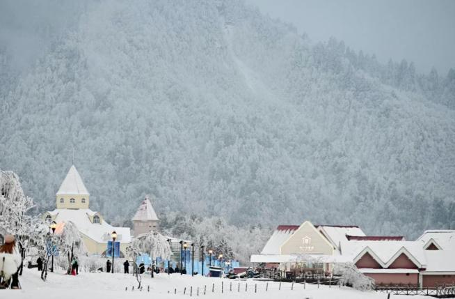 雪山锦江相辉映文旅带你过大年(图9)