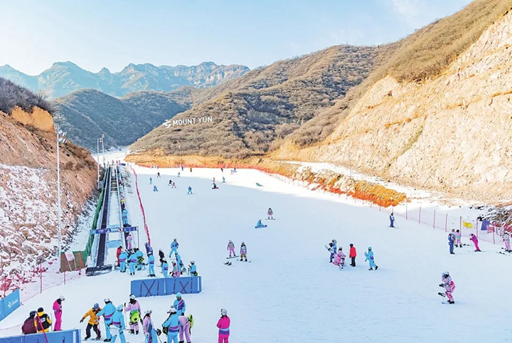 山西冰雪旅游：“热力”绽放正当时(图1)