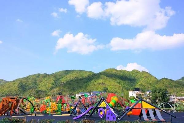 休闲旅游农业打开乡村振兴新空间
