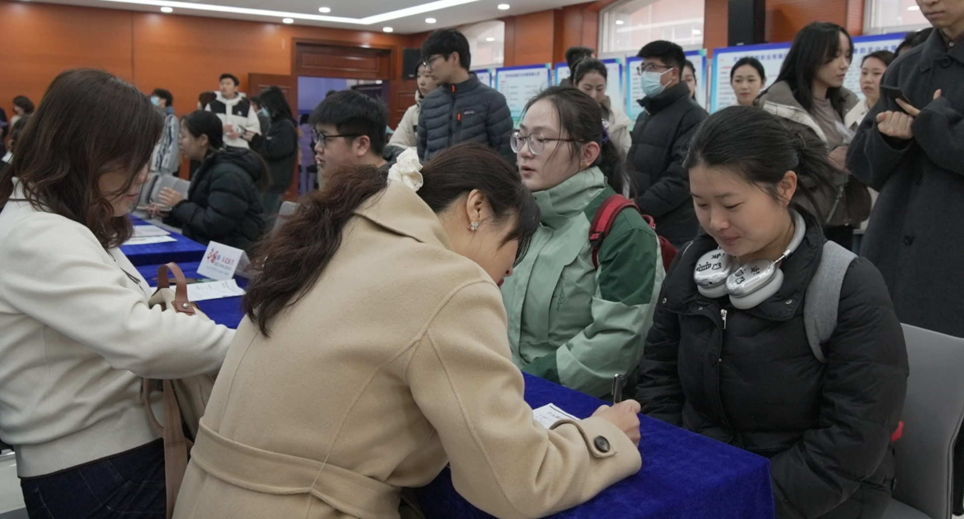 东北师大携手净月高新区共同打造影视文旅专场招聘会(图2)