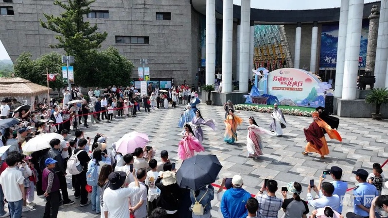 高质量发展看中国｜文旅融合 江西绘就“诗和远方”新画卷(图1)
